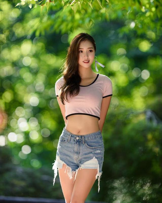 梦中的红唇场景无修正